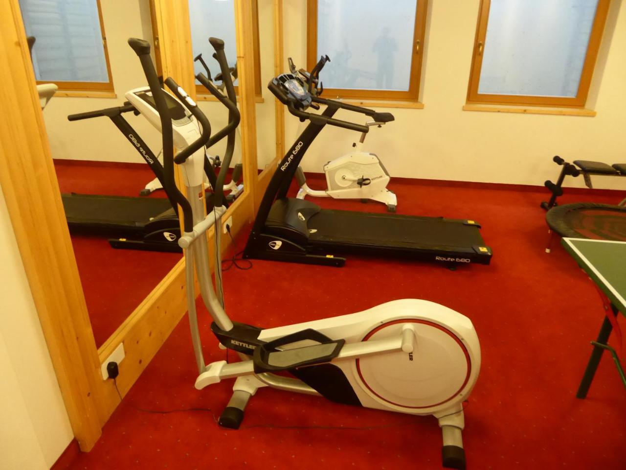 Sporthotel Rasen Rasùn di Sotto المظهر الخارجي الصورة